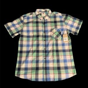 NWT XL Men’s LEVI’S S/S Button Down